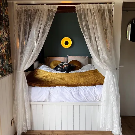 Luxury tent Gypsy Wagon